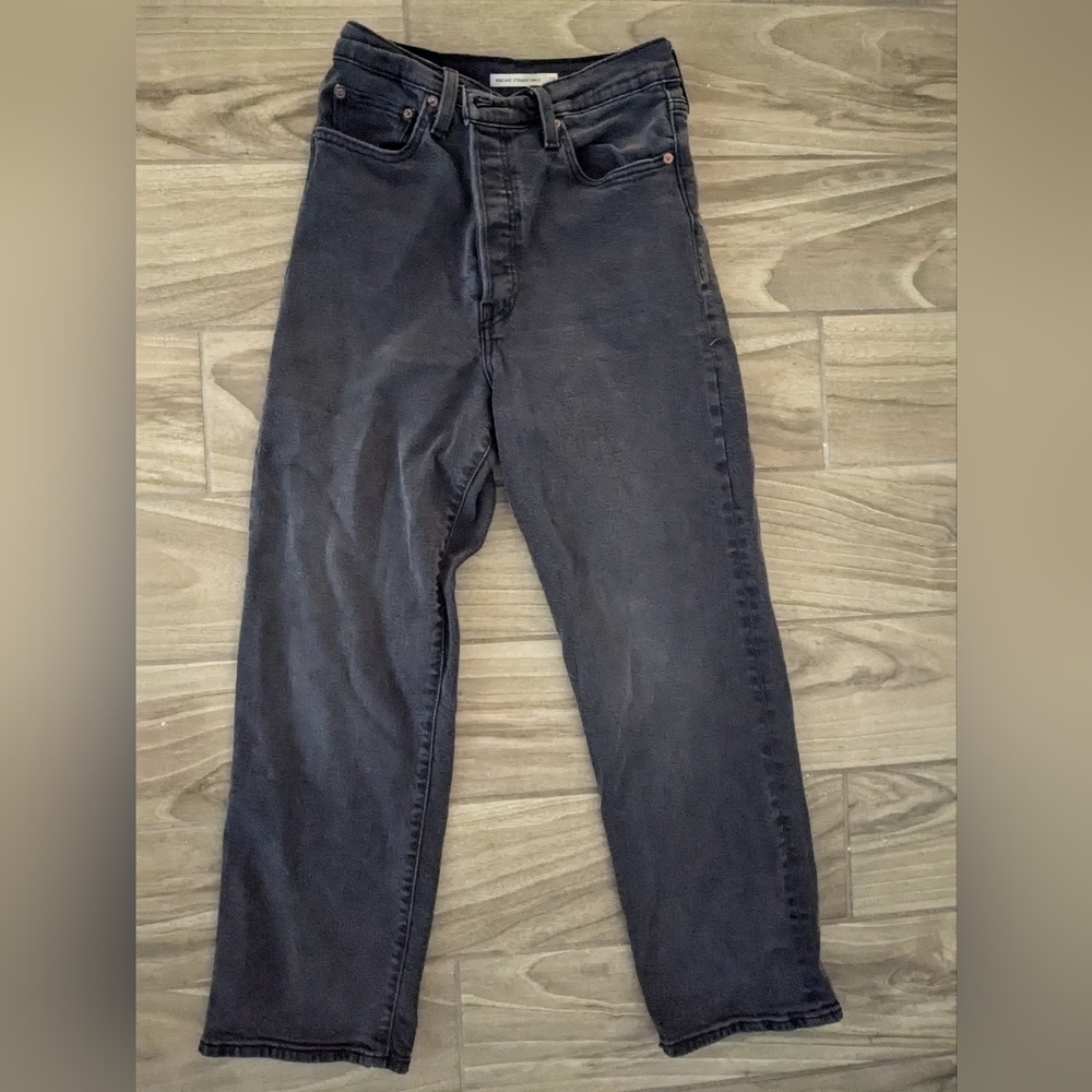 Levi's Ribcage Straight Ankle Jeans